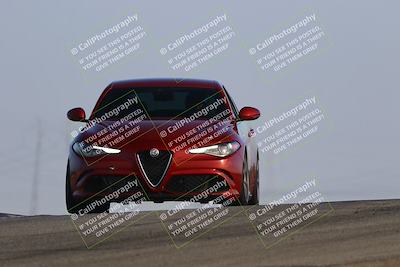 media/Oct-19-2025-Speed Ventures (Sun) [[a6e7fe67be]]/Black/Session 1 (Grapevine)/